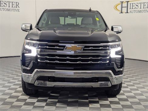Certified 2022 Chevrolet Silverado 1500 LTZ w/ Technology Package image 3