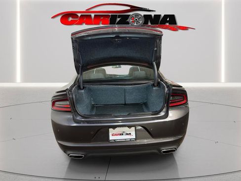 Used 2018 Dodge Charger R/T image 21