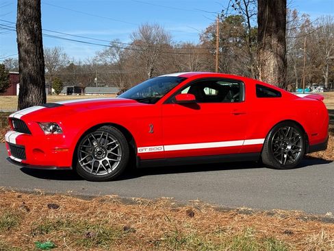 Used 2012 Ford Mustang Shelby GT500 w/ SVT Performance Pkg image 8