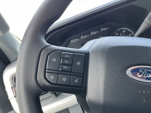 New 2025 Ford F350 XL w/ XL Chrome Package image 19