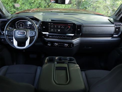 Used 2024 GMC Sierra 1500 Elevation AWD/4WD image 21