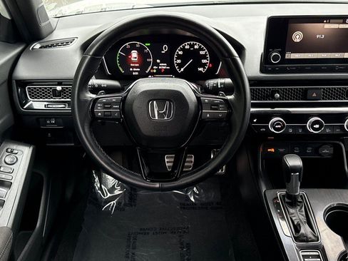 Certified 2025 Honda Civic Sport image 12