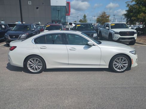 Used 2024 BMW 330i Sedan RWD image 2