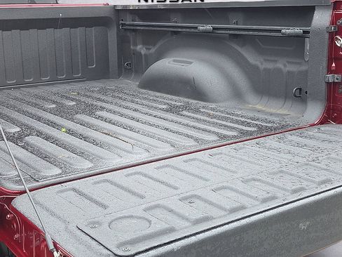 Used 2023 RAM 1500 Big Horn AWD/4WD image 9
