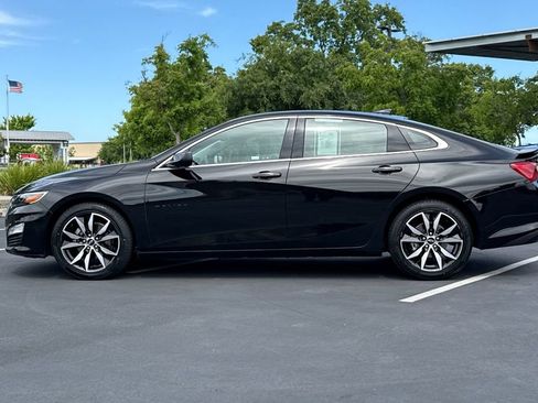 Used 2025 Chevrolet Malibu RS FWD image 14
