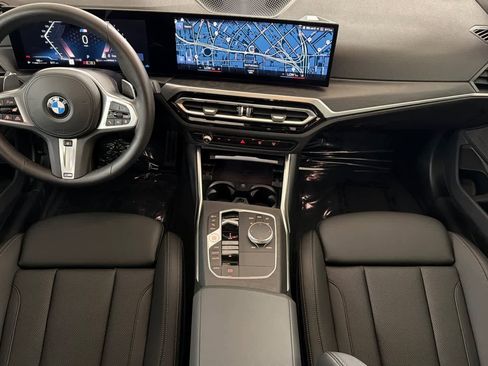 Used 2023 BMW 330i Sedan w/ M Sport Package RWD image 3