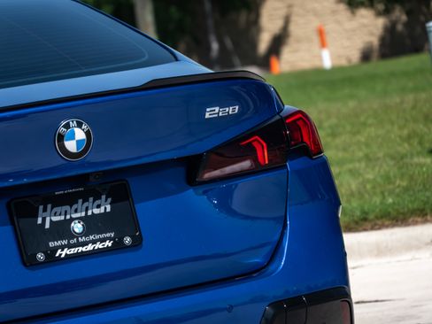 Used 2026 BMW 228i w/ Technology Package image 6