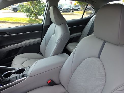 Certified 2024 Toyota Camry XLE image 10