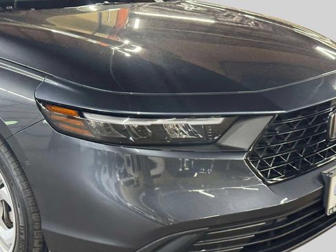 Used 2025 Honda Accord LX image 7