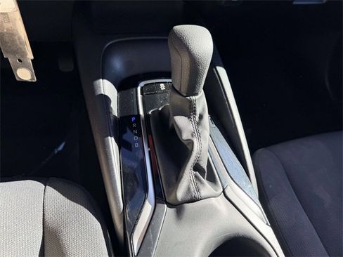 Used 2024 Toyota Corolla LE image 23