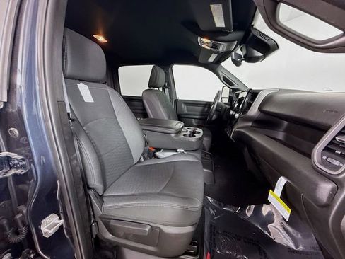 New 2026 RAM 2500 Tradesman AWD/4WD image 25