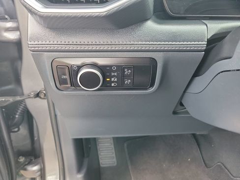 Used 2025 Ford Mustang Premium RWD image 24