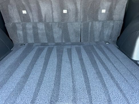 Used 2021 Jeep Grand Cherokee Laredo X image 34