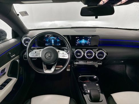 Used 2022 Mercedes-Benz CLA 250 CLA 250 image 20