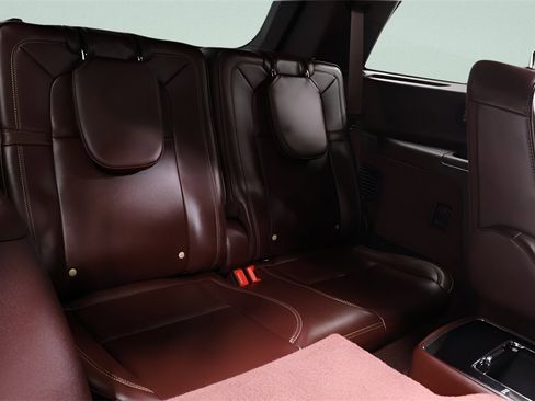 Used 2023 Lincoln Aviator Black Label image 32