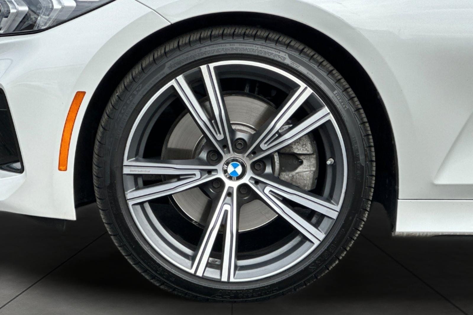 Used 2023 BMW 330i Sedan w/ Driving Assistance Package RWD image 25