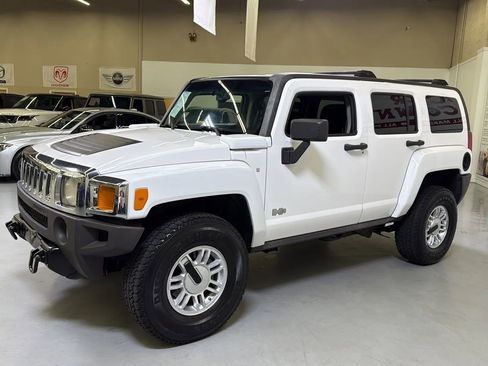 Used 2008 HUMMER H3 AWD/4WD image 5