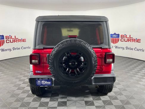 Used 2018 Jeep Wrangler Unlimited Sport S AWD/4WD image 4