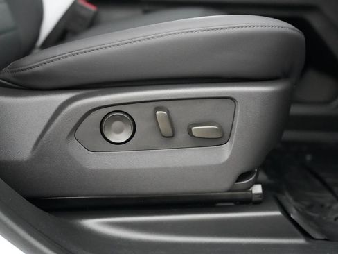 Used 2024 GMC Hummer EV 2X AWD/4WD image 38