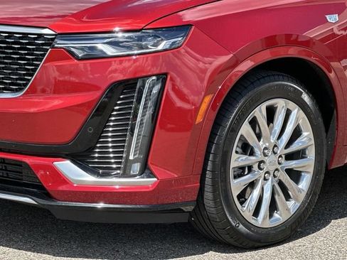 Used 2024 Cadillac XT6 Premium Luxury w/ LPO, Floor Liner Package AWD/4WD image 7