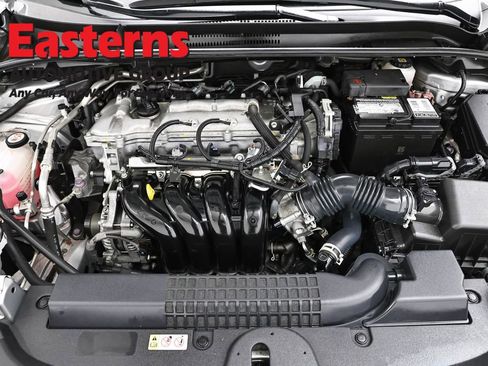 Used 2022 Toyota Corolla LE FWD image 7