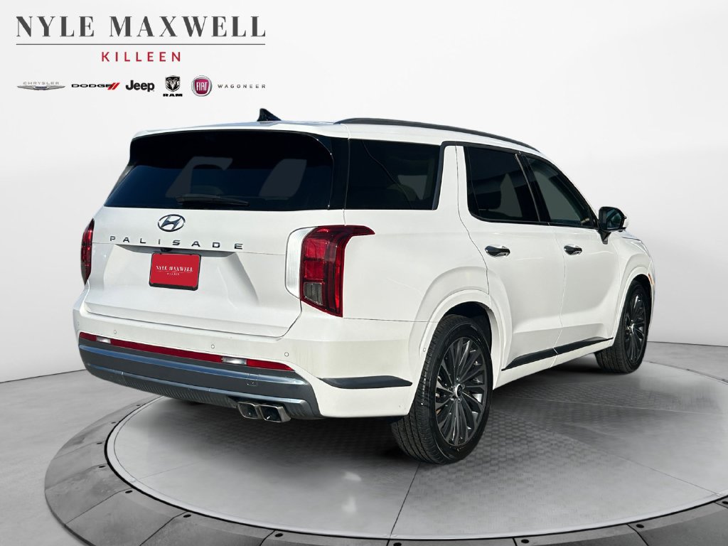 Used 2024 Hyundai Palisade Calligraphy FWD image 16