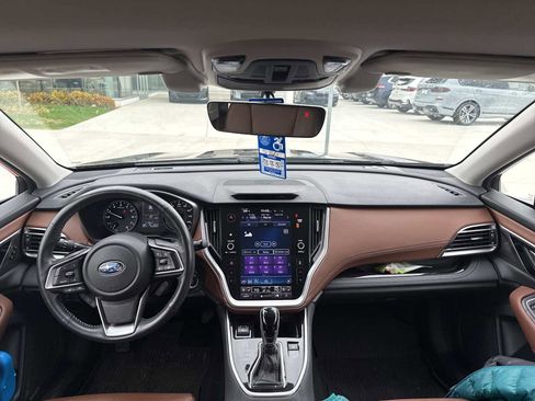 Used 2022 Subaru Outback Touring XT w/ Popular Package #2 image 9