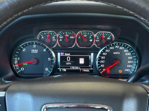 Used 2018 GMC Sierra 1500 SLT AWD/4WD image 36