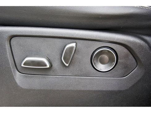 Certified 2024 Cadillac Escalade Sport image 29