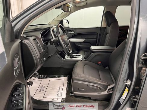 Used 2017 Chevrolet Colorado LT w/ LT Convenience Package RWD image 30