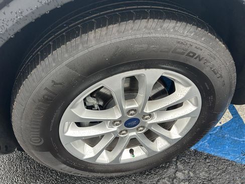 Used 2022 Ford Escape SE w/ Convenience Package image 11