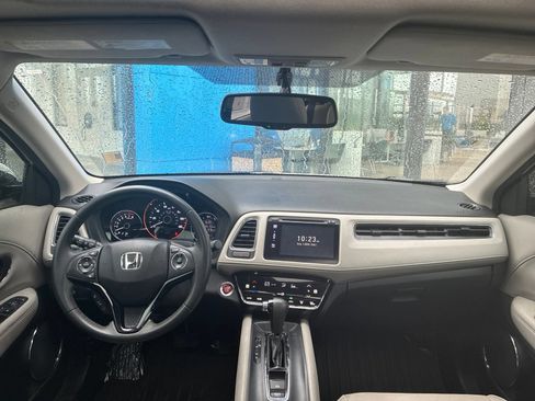 Used 2017 Honda HR-V EX-L image 18