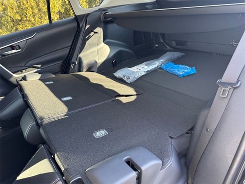 Used 2025 Toyota RAV4 XLE Premium image 19