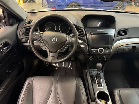 Certified 2020 Acura ILX w/ Premium Package image 13