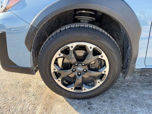 Used 2023 Subaru Crosstrek 2.0i image 10