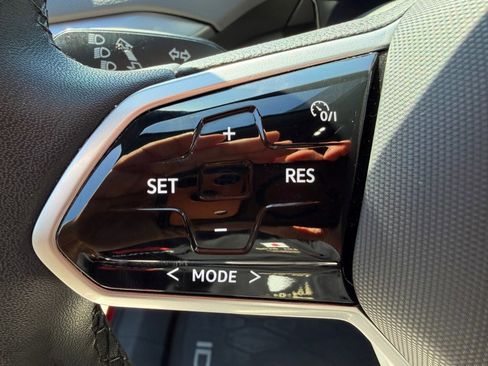 Used 2023 Volkswagen ID.4 Pro S Plus AWD/4WD image 15