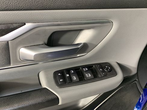 Used 2019 RAM 1500 Big Horn RWD image 14