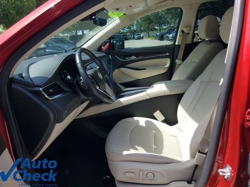 Used 2024 Buick Enclave Essence w/ Technology Package FWD image 19