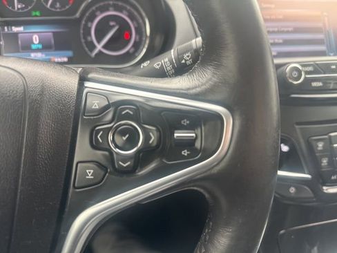Used 2015 Buick Regal Premium w/ Experience Buick Package image 21