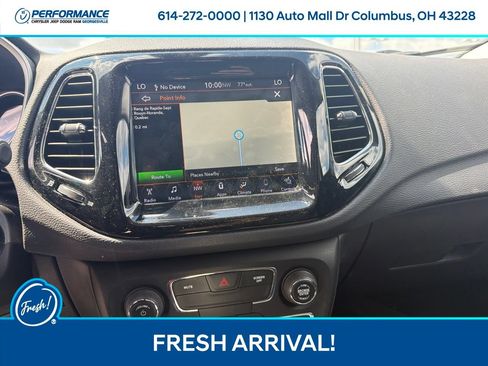 Used 2018 Jeep Compass Limited w/ Navigation Group AWD/4WD image 15