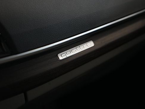 Used 2024 Audi Q5 e Premium Plus image 28