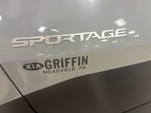 Used 2023 Kia Sportage X-Line w/ X-Line Premium Package AWD/4WD image 9