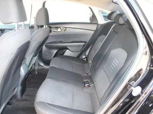 Used 2019 Kia Forte S w/ S Premium Package image 29