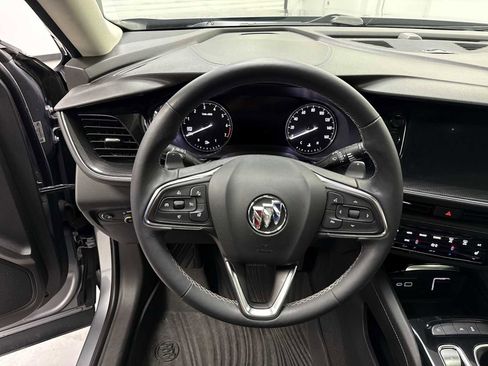 Used 2021 Buick Envision Essence w/ Sport Touring Package image 17