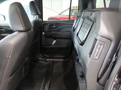 Used 2022 Honda Ridgeline Black Edition image 65
