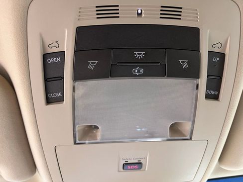 Used 2013 Lexus RX 450h 450h w/ Navigation Pkg image 18