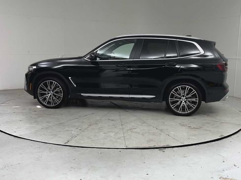 Used 2024 BMW X3 xDrive30i AWD/4WD image 4
