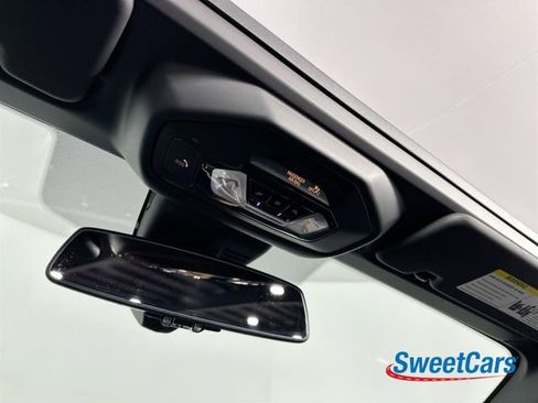 Used 2025 BMW Z4 M40i RWD image 43
