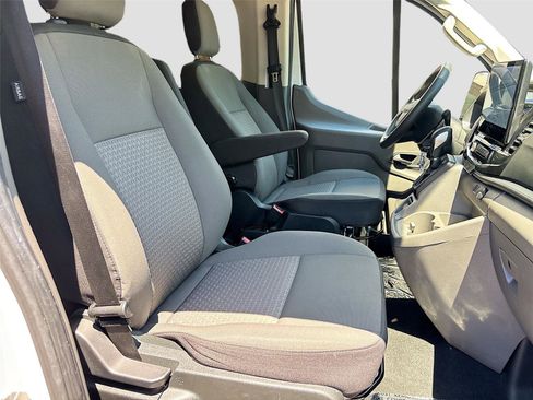 Used 2024 Ford Transit 350 XLT RWD image 30