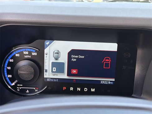 Used 2022 Ford Bronco Black Diamond image 23